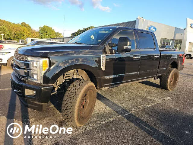 2018 Ford F-250 Super Duty Limited 4WD photo