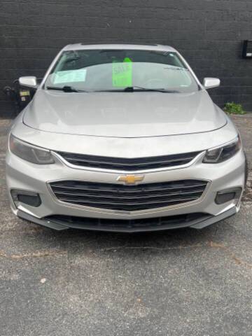 2017 Chevrolet Malibu LT FWD photo