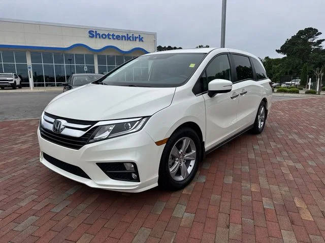 2018 Honda Odyssey EX-L FWD photo