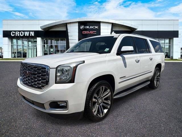 2018 GMC Yukon XL Denali RWD photo