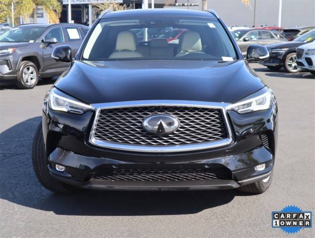 2019 Infiniti QX50 ESSENTIAL FWD photo