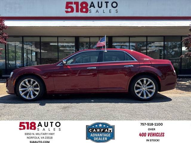 2017 Chrysler 300 300C RWD photo