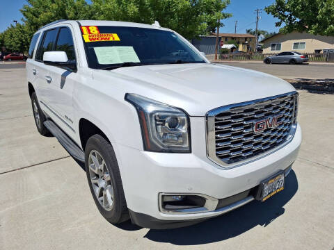 2018 GMC Yukon Denali 4WD photo