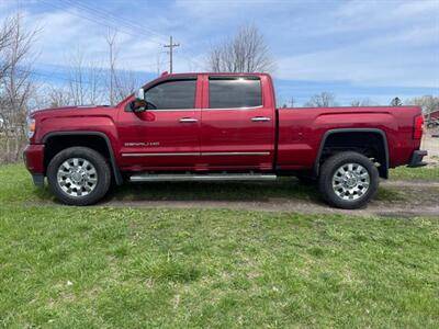 2018 GMC Sierra 2500HD Denali 4WD photo