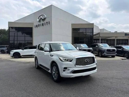 2018 Infiniti QX80 RWD photo