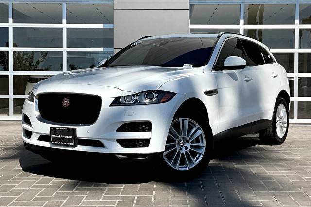 2018 Jaguar F-Pace 25t Prestige AWD photo