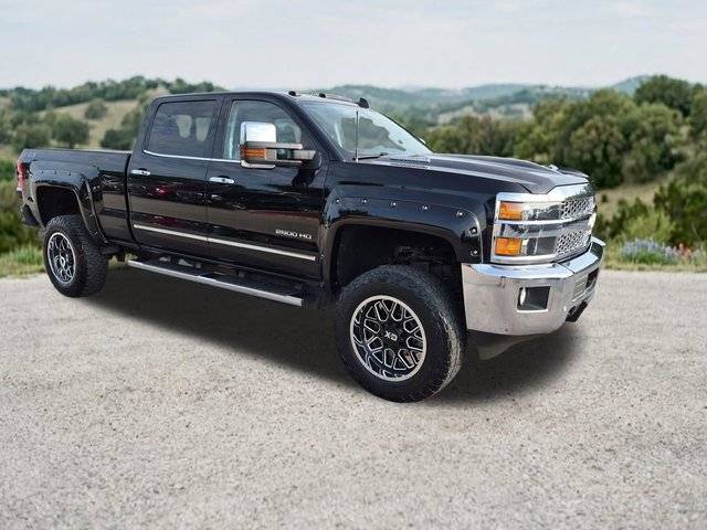 2018 Chevrolet Silverado 2500HD LTZ 4WD photo