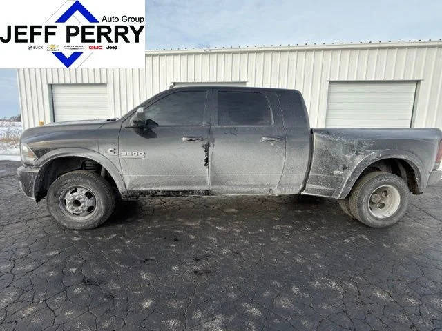 2018 Ram 3500 Laramie 4WD photo