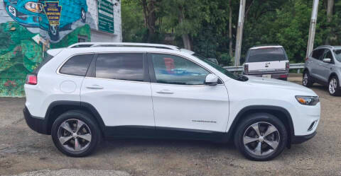 2019 Jeep Cherokee Limited 4WD photo