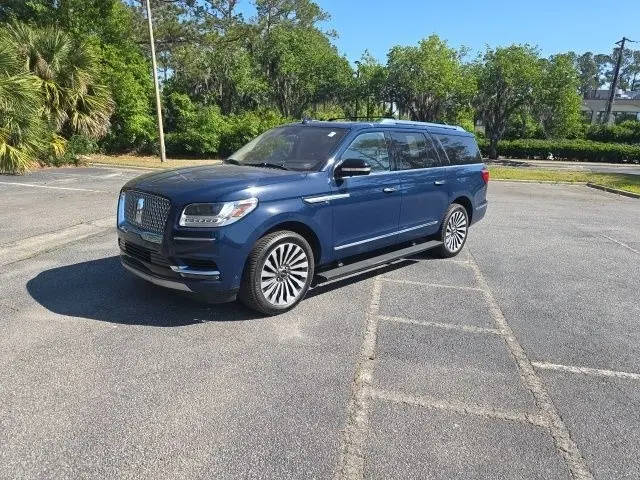 2018 Lincoln Navigator L Reserve 4WD photo
