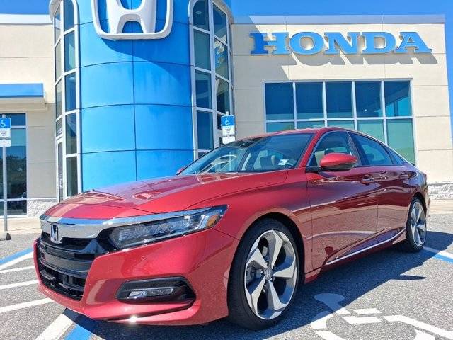 2018 Honda Accord Touring 2.0T FWD photo