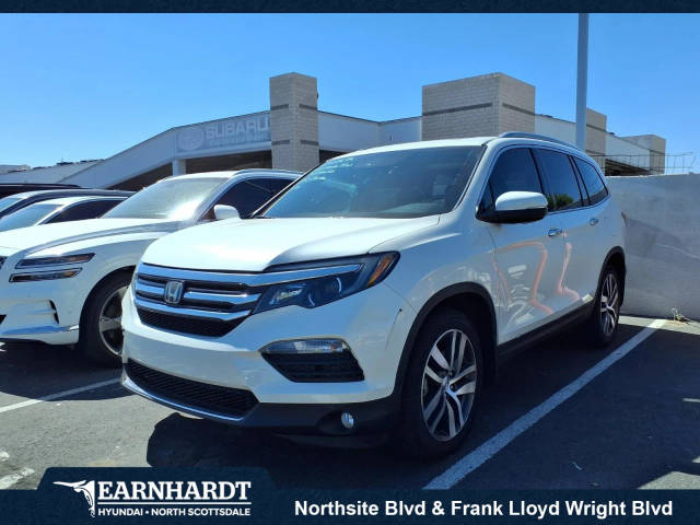 2018 Honda Pilot Touring FWD photo