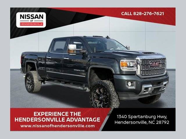 2018 GMC Sierra 2500HD Denali 4WD photo