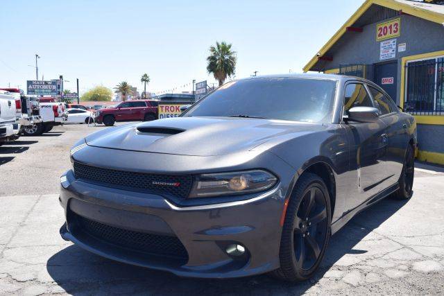 2018 Dodge Charger SXT Plus RWD photo