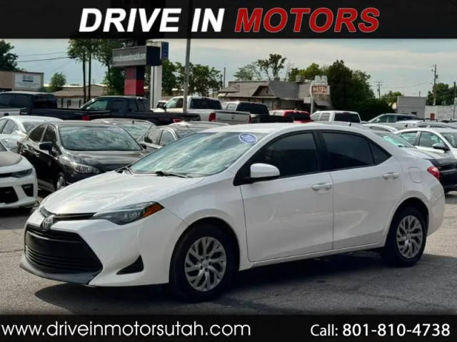 2018 Toyota Corolla LE FWD photo