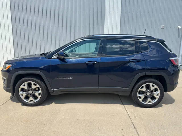 2018 Jeep Compass Limited 4WD photo