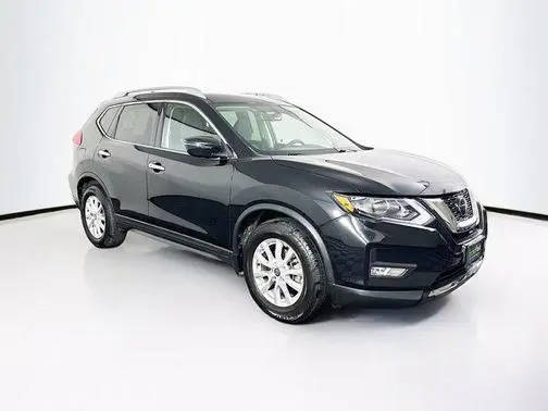 2018 Nissan Rogue SV FWD photo