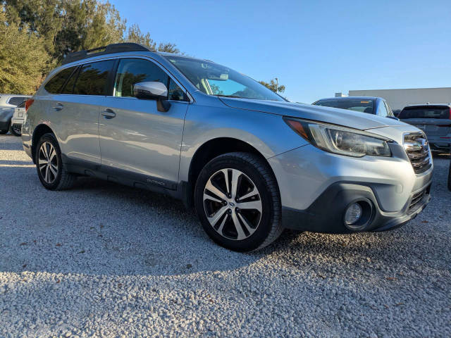 2018 Subaru Outback Limited AWD photo
