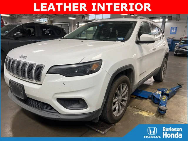 2019 Jeep Cherokee Latitude Plus FWD photo