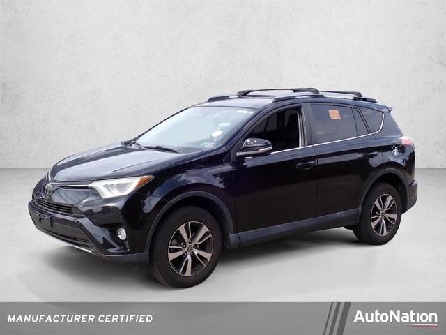 2018 Toyota RAV4 XLE AWD photo