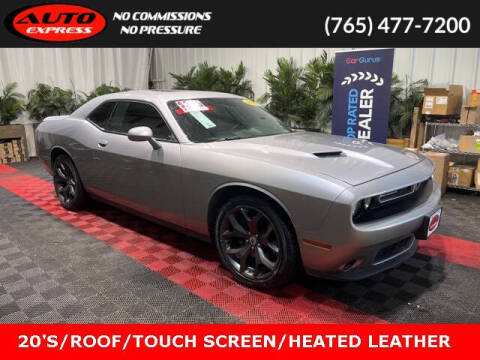 2018 Dodge Challenger SXT Plus RWD photo
