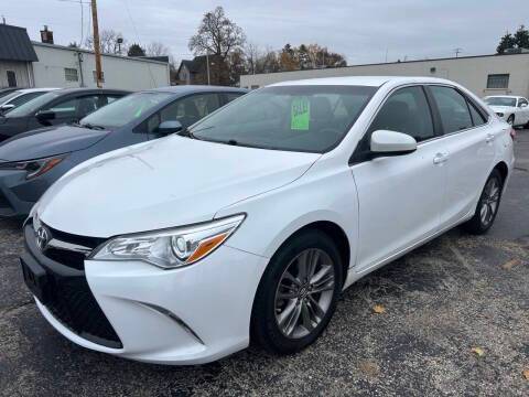 2017 Toyota Camry SE FWD photo