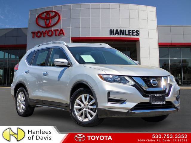 2017 Nissan Rogue SV FWD photo