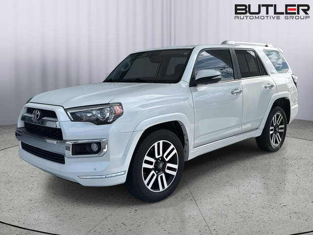 2018 Toyota 4Runner Limited RWD photo