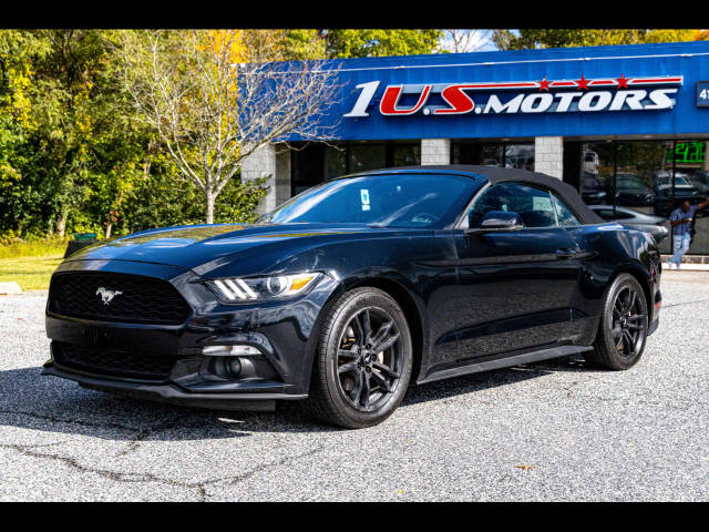 2017 Ford Mustang EcoBoost Premium RWD photo