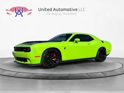 2015 Dodge Challenger SRT Hellcat RWD photo