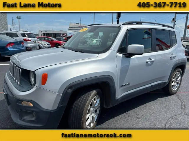 2018 Jeep Renegade Latitude FWD photo