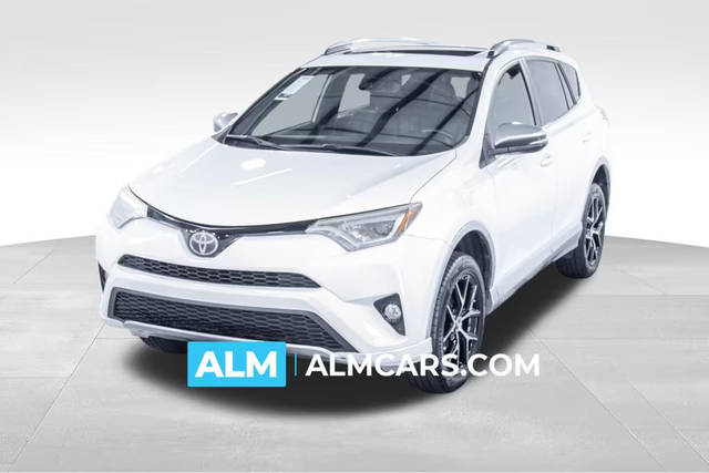 2018 Toyota RAV4 SE FWD photo