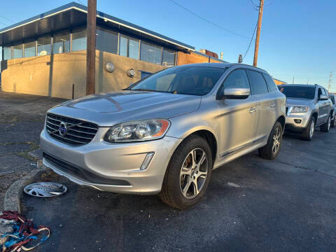 2015 Volvo XC60 T6 AWD photo