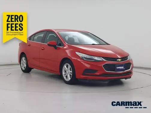 2017 Chevrolet Cruze LT FWD photo