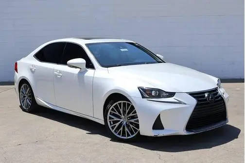 2018 Lexus IS IS 300 RWD photo