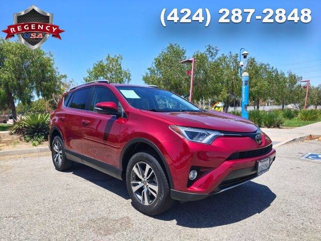 2018 Toyota RAV4 XLE FWD photo