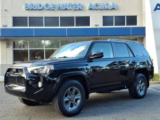 2018 Toyota 4Runner SR5 4WD photo