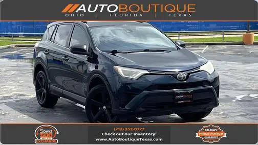 2018 Toyota RAV4 LE FWD photo