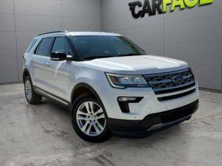 2018 Ford Explorer XLT 4WD photo