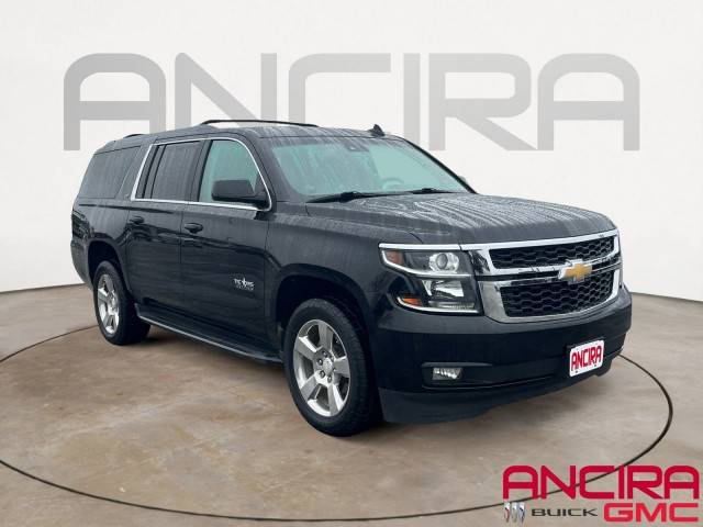 2018 Chevrolet Suburban LT RWD photo