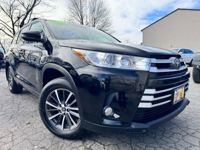 2018 Toyota Highlander XLE AWD photo