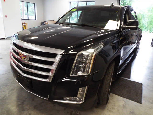 2018 Cadillac Escalade ESV Premium Luxury 4WD photo