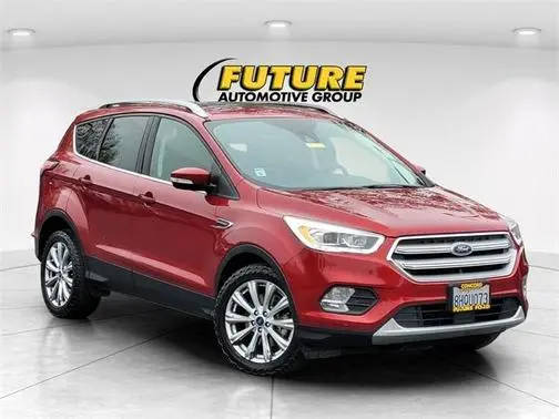 2018 Ford Escape Titanium 4WD photo