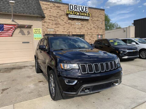2018 Jeep Grand Cherokee Sterling Edition 4WD photo