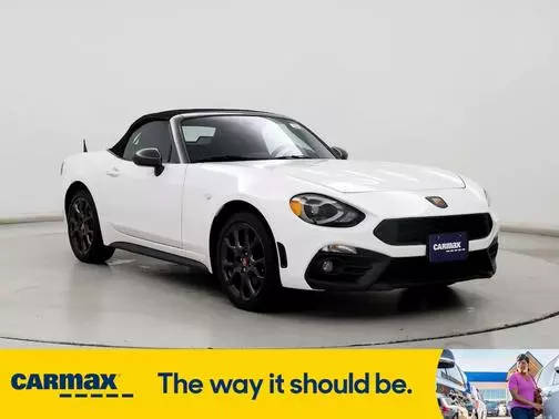 2018 FIAT 124 Spider Abarth RWD photo