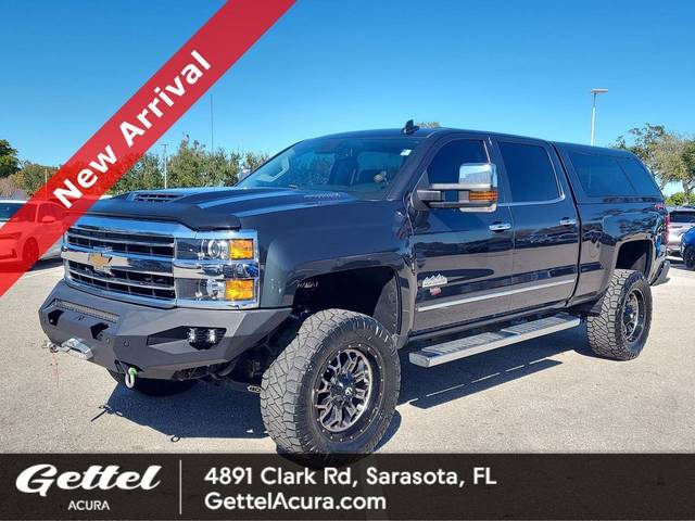 2018 Chevrolet Silverado 2500HD High Country 4WD photo