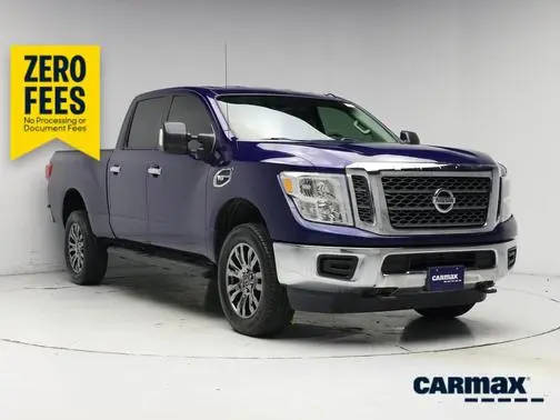 2018 Nissan Titan XD SV RWD photo