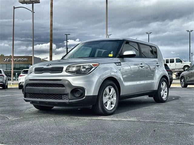 2018 Kia Soul Base FWD photo