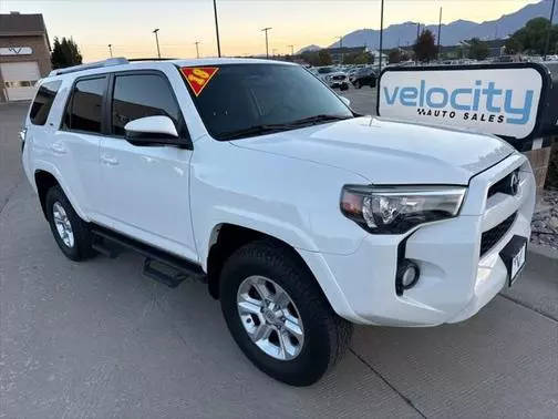 2018 Toyota 4Runner SR5 4WD photo