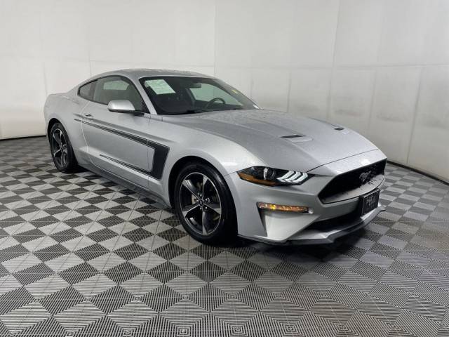 2018 Ford Mustang EcoBoost RWD photo